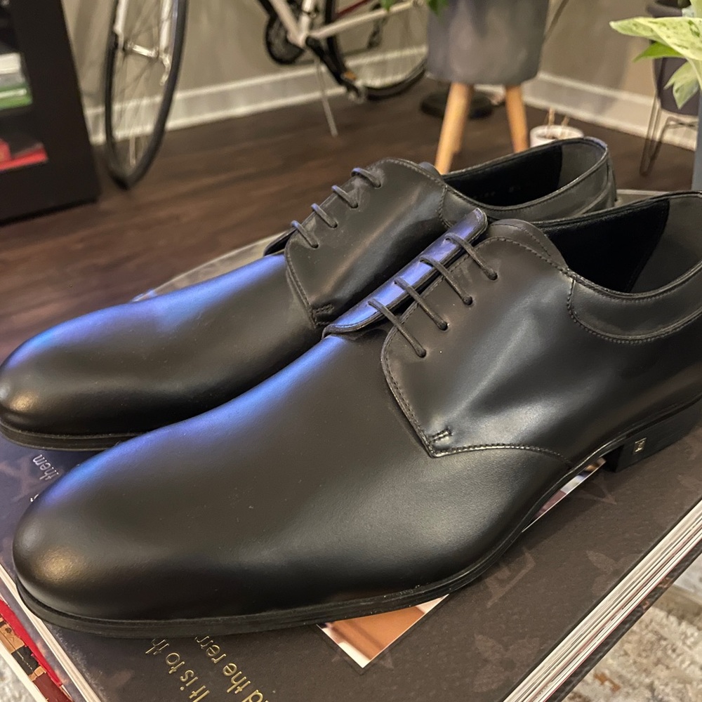 Louis Vuitton Men’s dress derby - cocktail, wedding, or professional